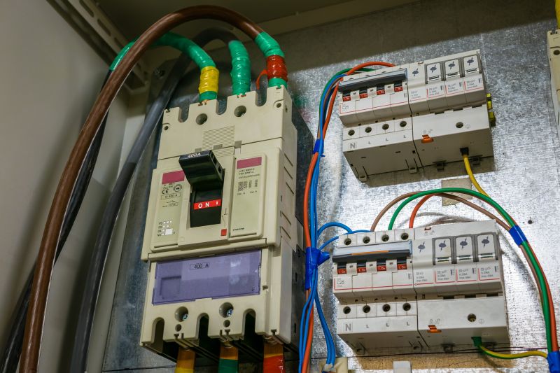 Circuit Breaker Wiring in Pasadena, CA